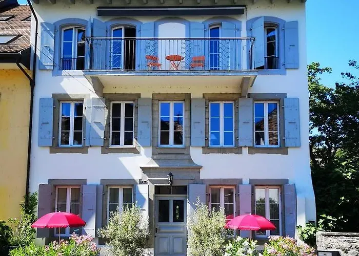 Le Cinquante Quatre * Perroy