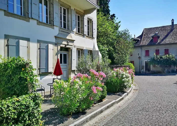 Apartment Le Cinquante Quatre Perroy